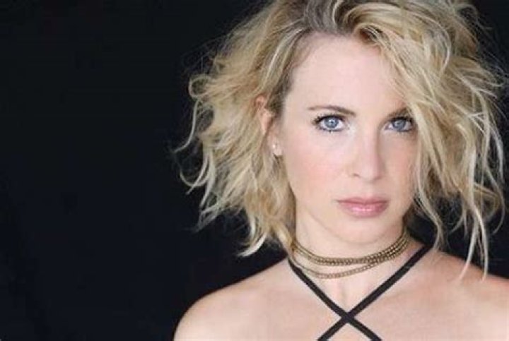 Amy Jaclyn Gumenick Height, Weight, Net Worth, Age, Birthday, Wikipedia, Who, Instagram, Biography