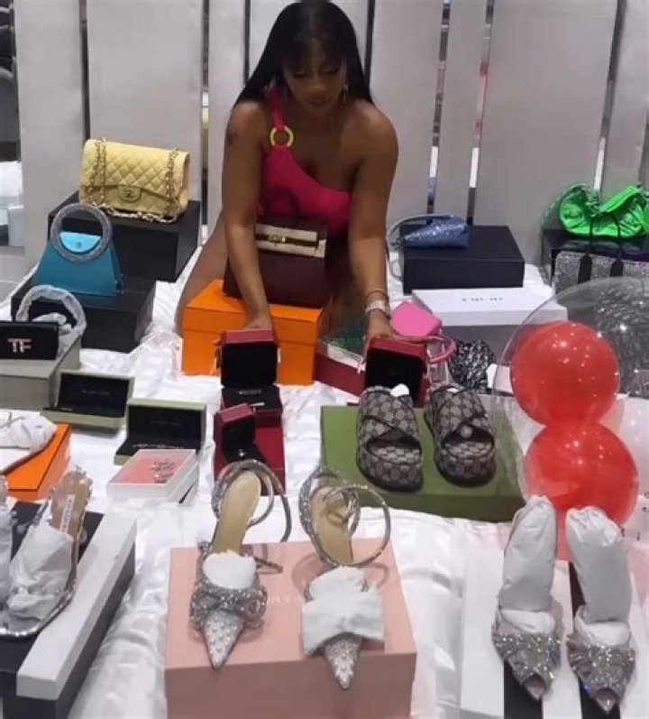 
BBNaija’s Mercy Eke shows off the luxury gifts for her 29th birthday [Video] 