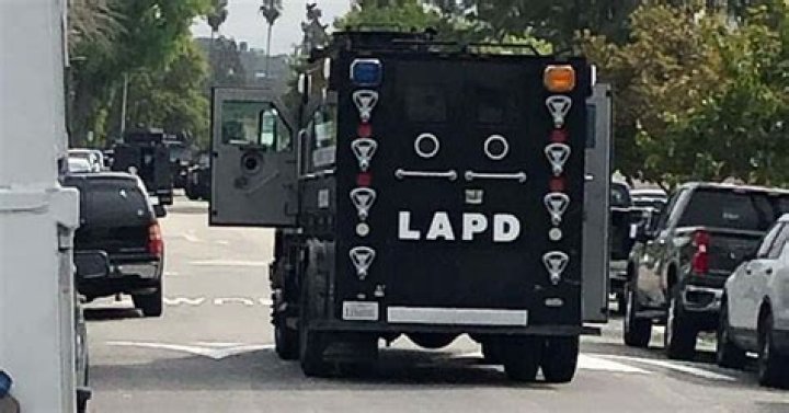 
Brandon Ursa: Man who barricaded himself in LA home found dead with wrists cut after 2-day standoff 