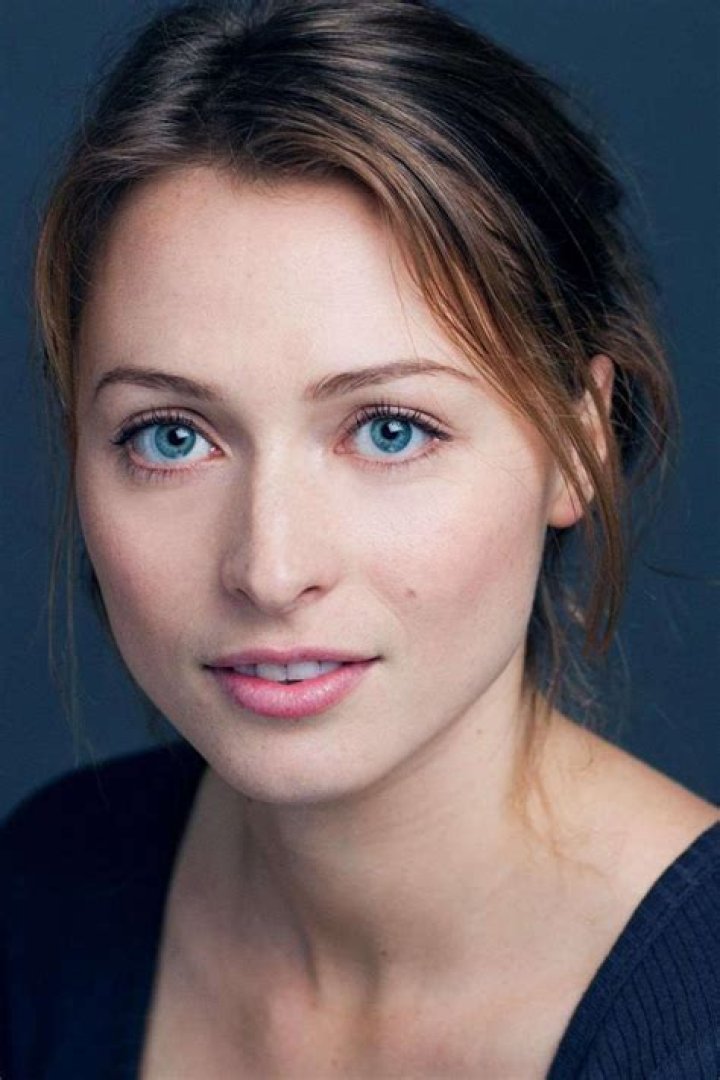 
Chelsie Preston Crayford Husband Or Boyfriend: Is She Married? 