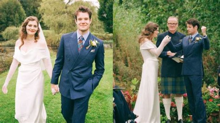 
Connor Swindells Father Ian Swindell – Actor’s Parents & Family 