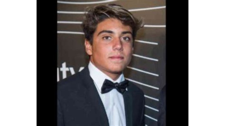 
Daniel Lara Height, Weight, Net Worth, Age, Birthday, Wikipedia, Who, Nationality, Biography 