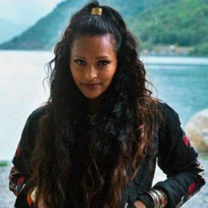 Danu Sunth Height, Weight, Net Worth, Age, Birthday, Wikipedia, Who, Nationality, Biography