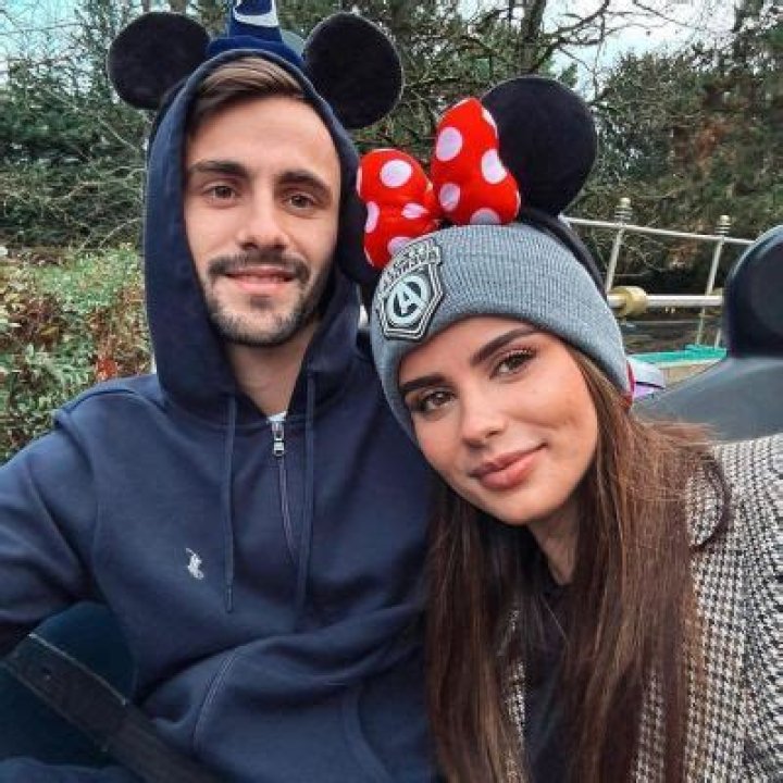 
Fabio Vieira Relationship: Is He Dating Anyone? Wiki And Family Explore 