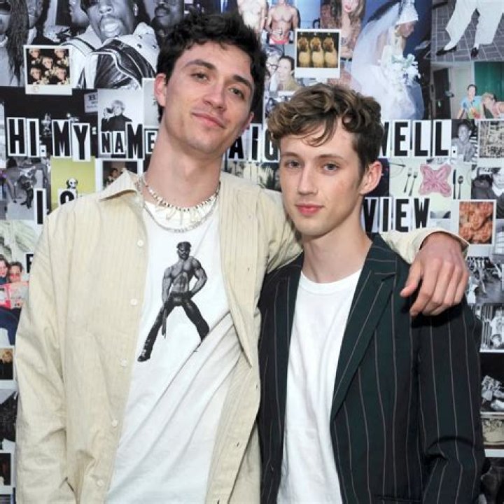 
Is Troye Sivan Getting Married? TikTok Fans Are Getting Confused From His Video On Husband And Child 
