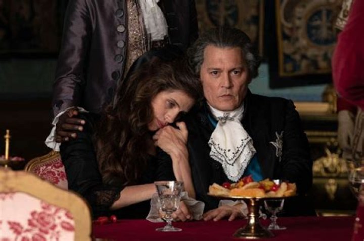 
Johnny Depp Stars as King Louis XV in First Look Photos from French Film ‘Jeanne du Barry’ 