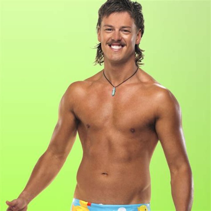 Jordan Dowsett Height, Weight, Net Worth, Age, Birthday, Wikipedia, Who, Instagram, Biography