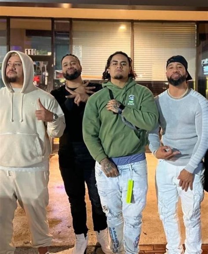 
Joshua Samuel Fatu Siblings and Family 