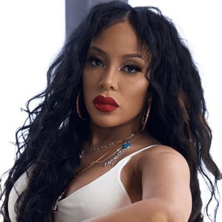 K. Michelle Height, Weight, Net Worth, Age, Birthday, Wikipedia, Who, Nationality, Biography