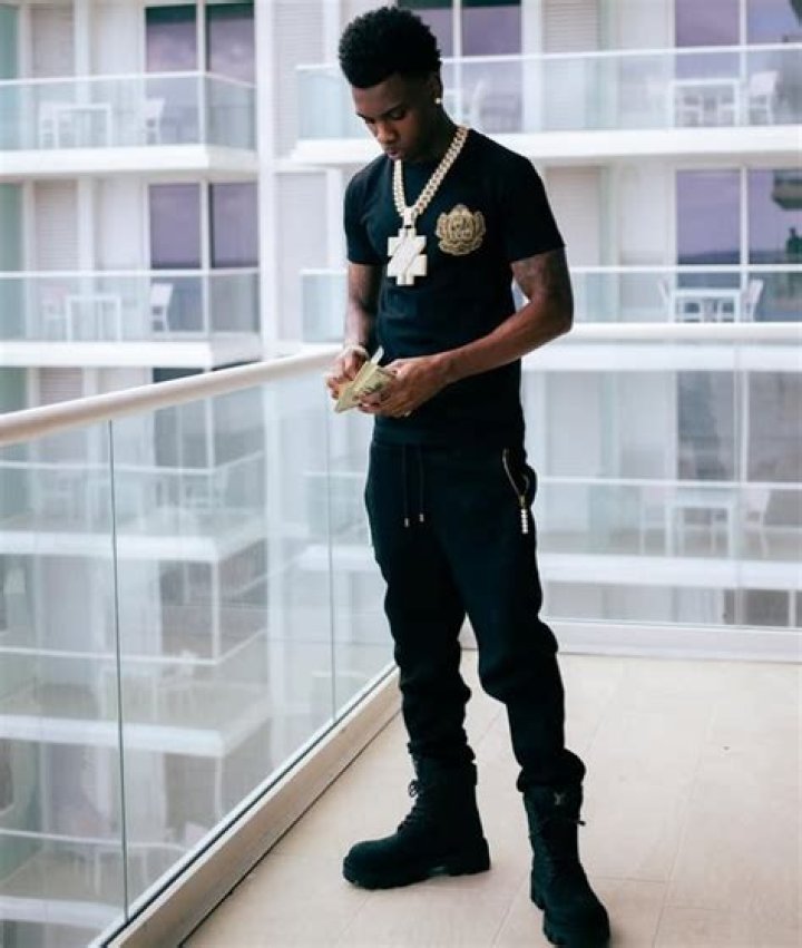 
manie_doe Height, Weight, Net Worth, Age, Birthday, Wikipedia, Who, Nationality, Biography 