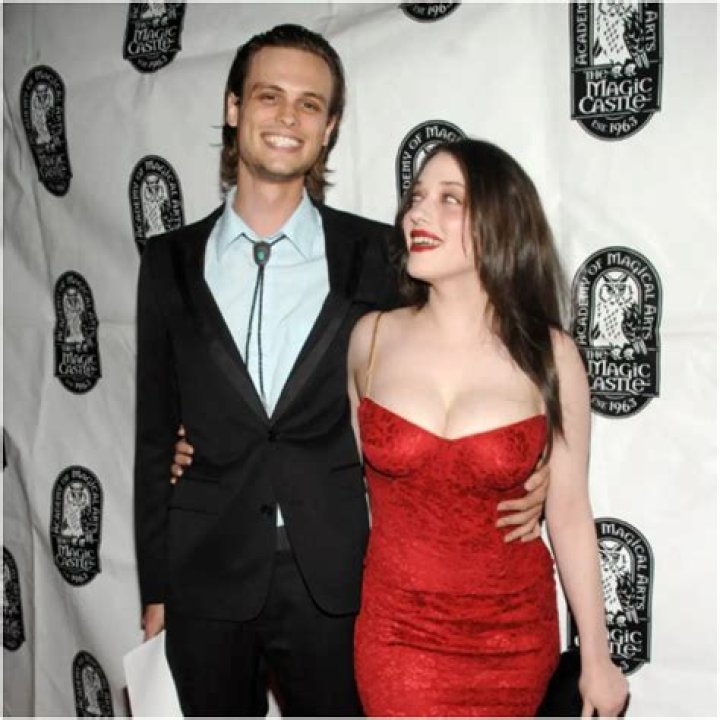 
Matthew Gray Gubler Girlfriend, Who Is Matthew Gray Gubler Dating Now? 