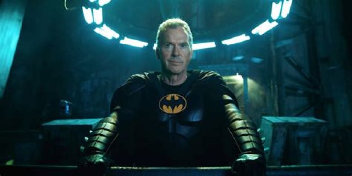 
Michael Keaton’s Batman WILL Wear Batsuit In The Flash Movie 