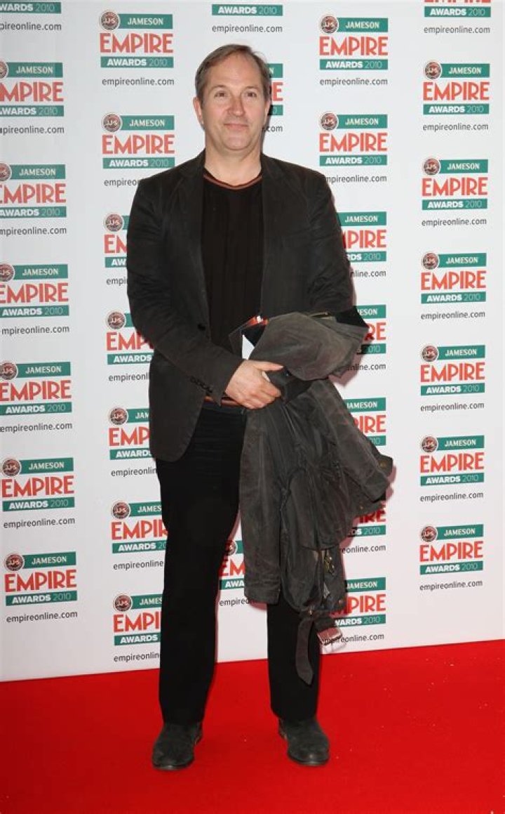 
Mick Moloney Height, Weight, Net Worth, Age, Birthday, Wikipedia, Who, Nationality, Biography 