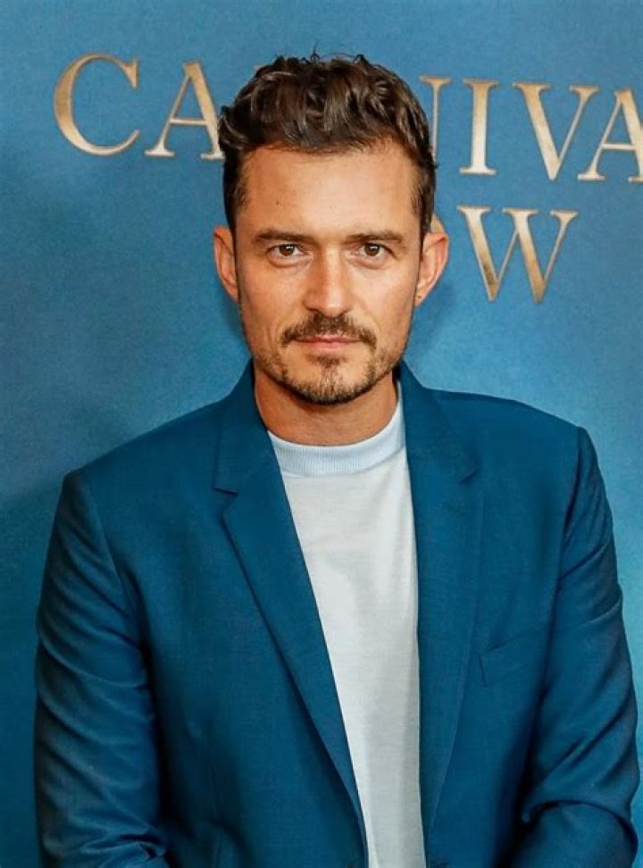 
Orlando Bloom Height, Weight, Net Worth, Age, Birthday, Wikipedia, Who, Nationality, Biography 
