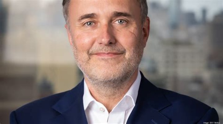 Robin Vince Wikipedia Age: How Old Is BNY Mellon CEO-Elect? Details On Salary And Net Worth