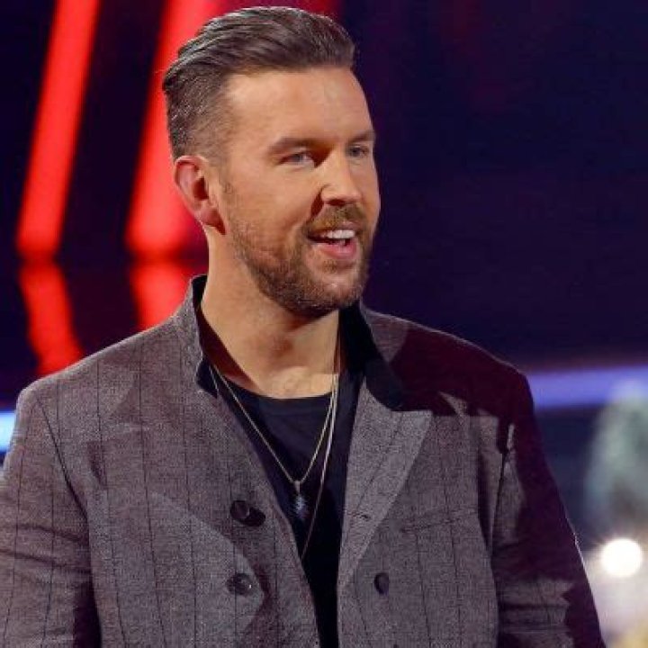 TJ Osborne Height, Weight, Net Worth, Age, Birthday, Wikipedia, Who, Instagram, Biography