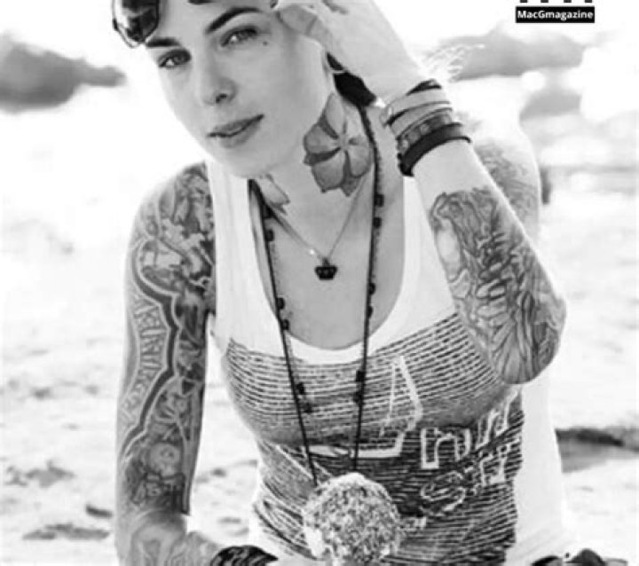 What Happened To Rachel Larratt? Twitter Tribute And Death Cause