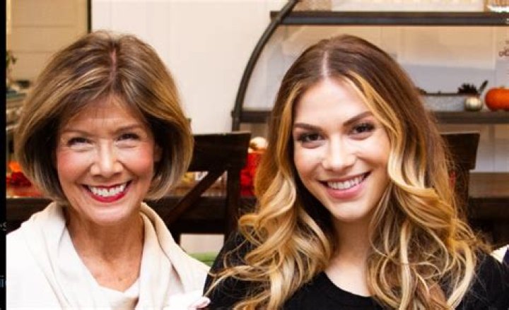 Who are Allison Holkers Parents? Allison Holker Biography, Parents Name, Nationality and More