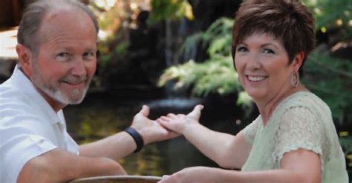 
Who Is Gary Goins and Why Is He Missing? The Murders of Dennis and Susan Goins 