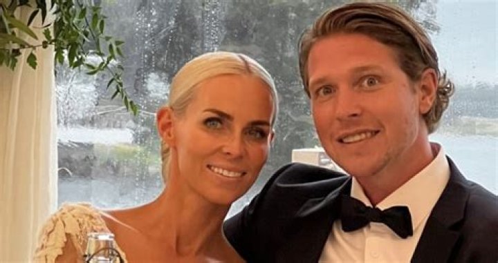 Who Is Liza Berg? Nick Backstrom Wife Age & Photos On Instagram