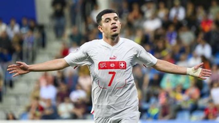 
Zeki Amdouni Height, Weight, Net Worth, Age, Birthday, Wikipedia, Who, Instagram, Biography 